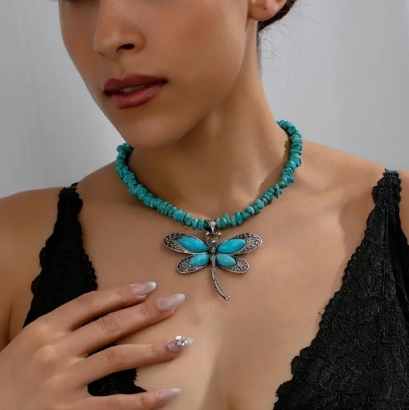 2/$40 NEW Western Boho Turquoise Dragonfly Necklace Preppy Clueless-(#0147) - Picture 1 of 5